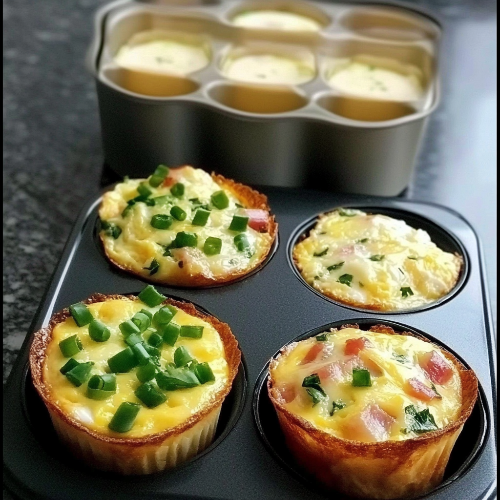 Easy breakfast egg muffins with vegetables and cheese