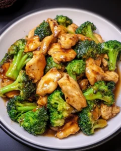 Savory Garlic Chicken & Broccoli Stir Fry with Soy Sauce Glaze